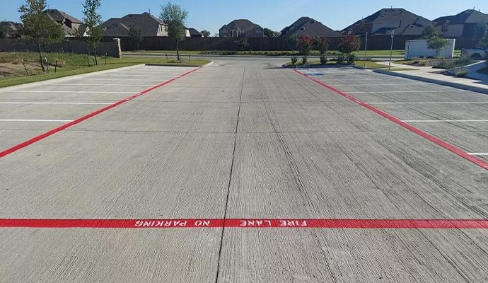 Fire lane no parking area