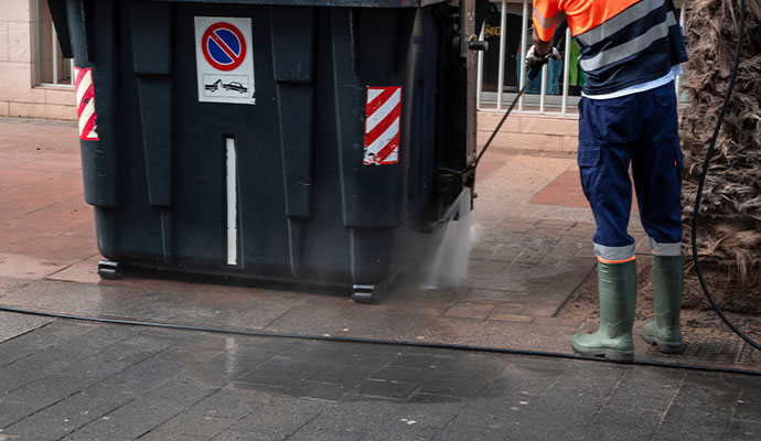 Dumpster Pad Cleaning in Dallas-Fort Worth
