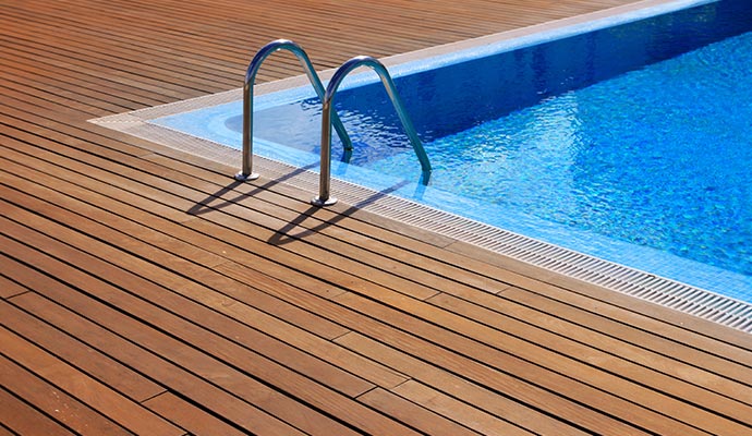 Neat and clean pool deck