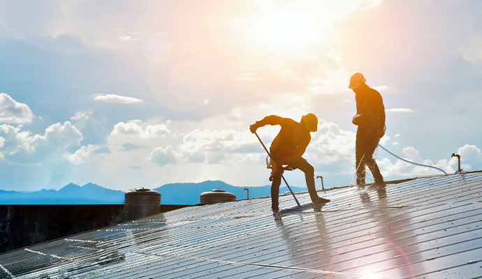 Roof cleaning service