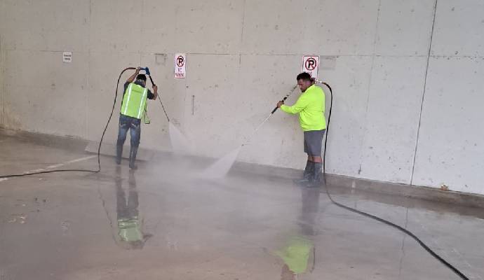 Parking garage cleaning