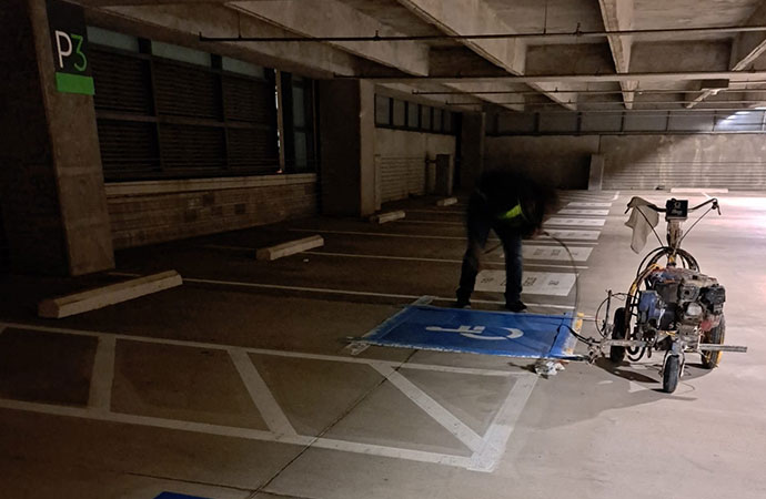 Expert parking lot striping services
